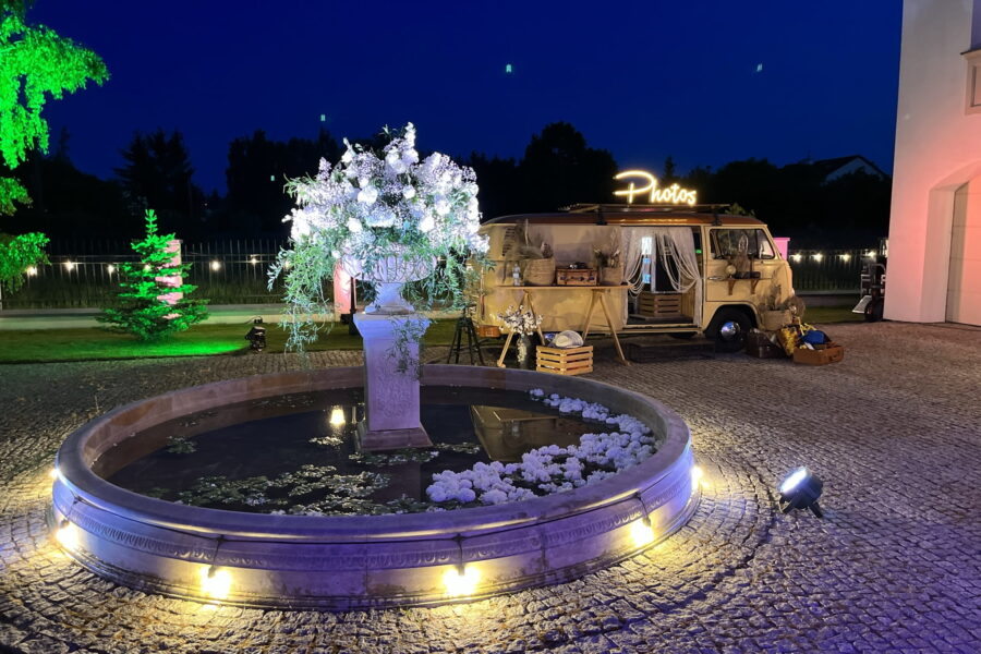 70690845721__C1E20AB5-ADF4-4E34-8C63-425AB40A4C57